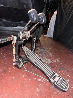 Dixon double kick pedal