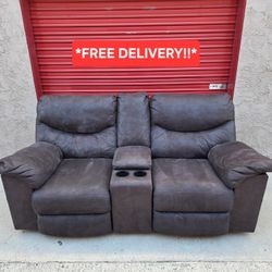 Beautiful Power Recliner