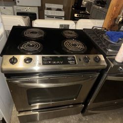 Ge Stove On Good Working Condition 