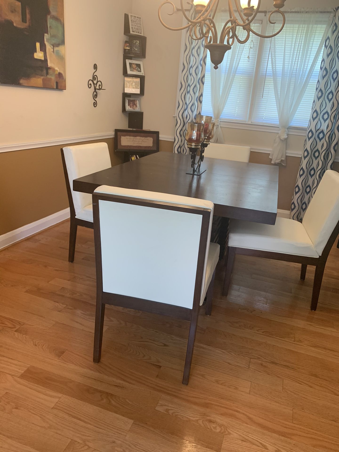 4 Dining Room Chairs only "White"