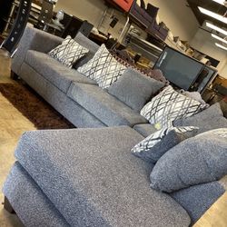 Small Sectional 
