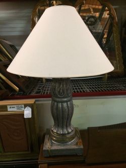 Roman Column Nice Lamp