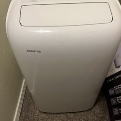 Ac Unit. Toshiba Portable Air Conditioner 