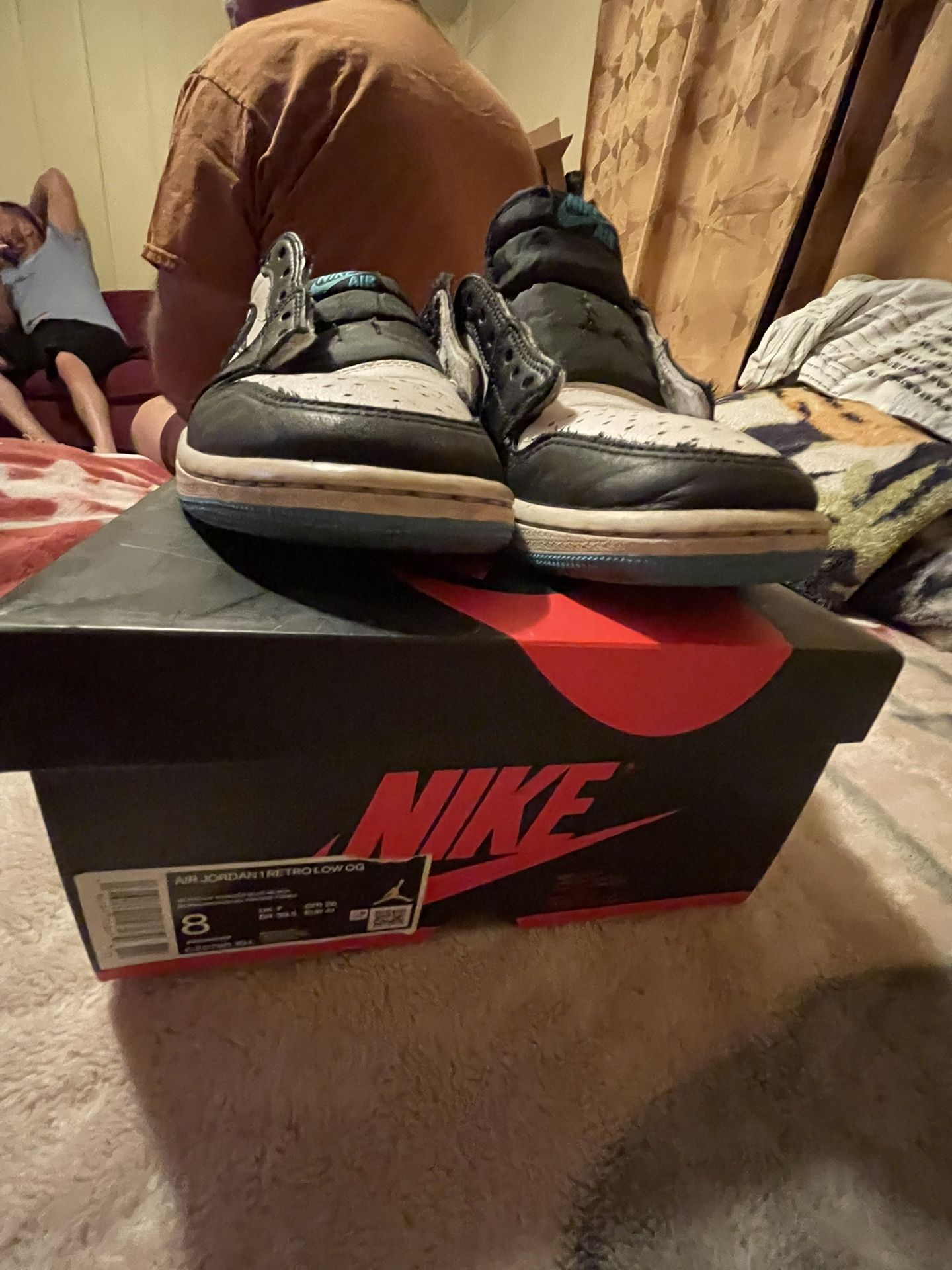 Jordan 1 Low Powder Blue
