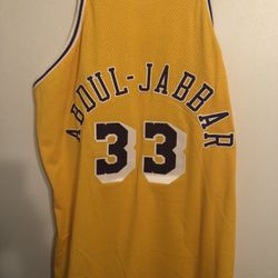 Lakers Kareem Abdul-Jabbar 33