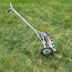 American Lawn Mower Company Push Mower 