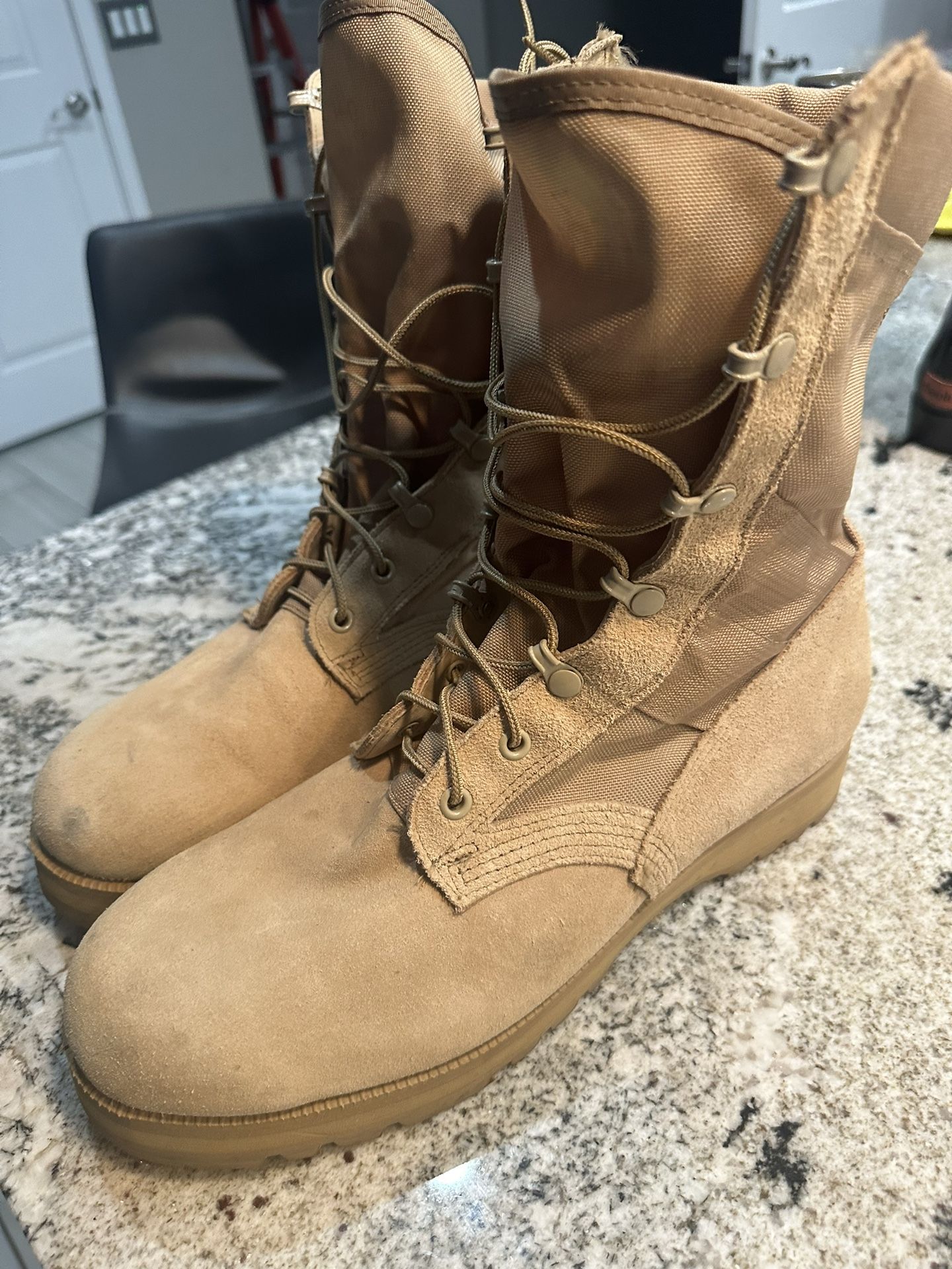 Combat Tactical Boots Vibram Military Issue Size 10