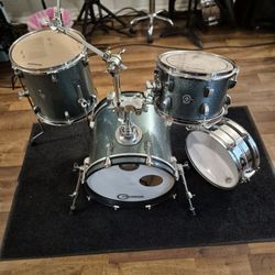 Ludwig Breakbeats Questlove Drums