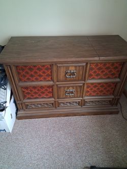 Zenith  model F904P stereo