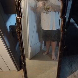 Asian Mirror 