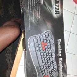 AZZA GAMING KEYBOARD