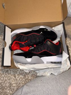 Jordan’s shoes men