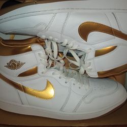 Size 13 Jordan 1s