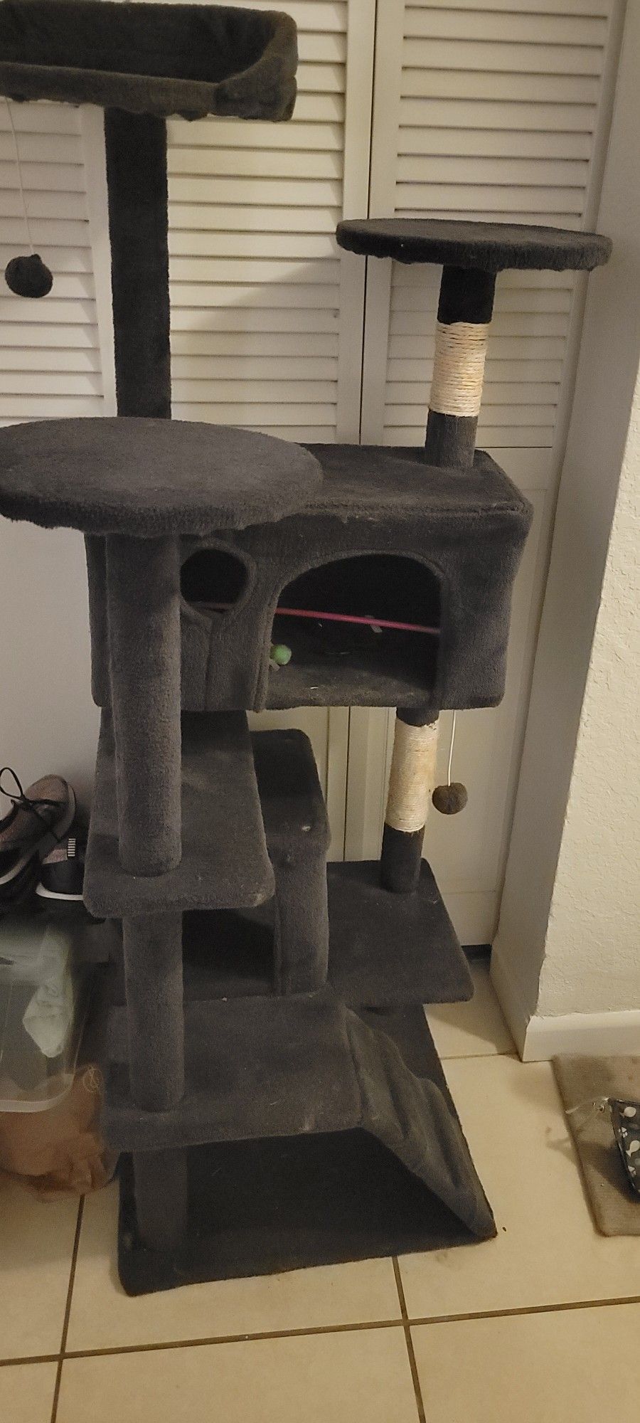 Cat Tower 