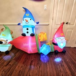 CHRISTMAS INFLATABLE