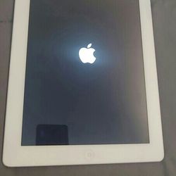 Apple Ipad 2 9" Apple Tablet. No ICloud Working Great
