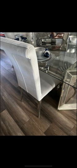Dinning Room Set paid $2400 Asking ONLY $450 OR BEST OFFER!!!