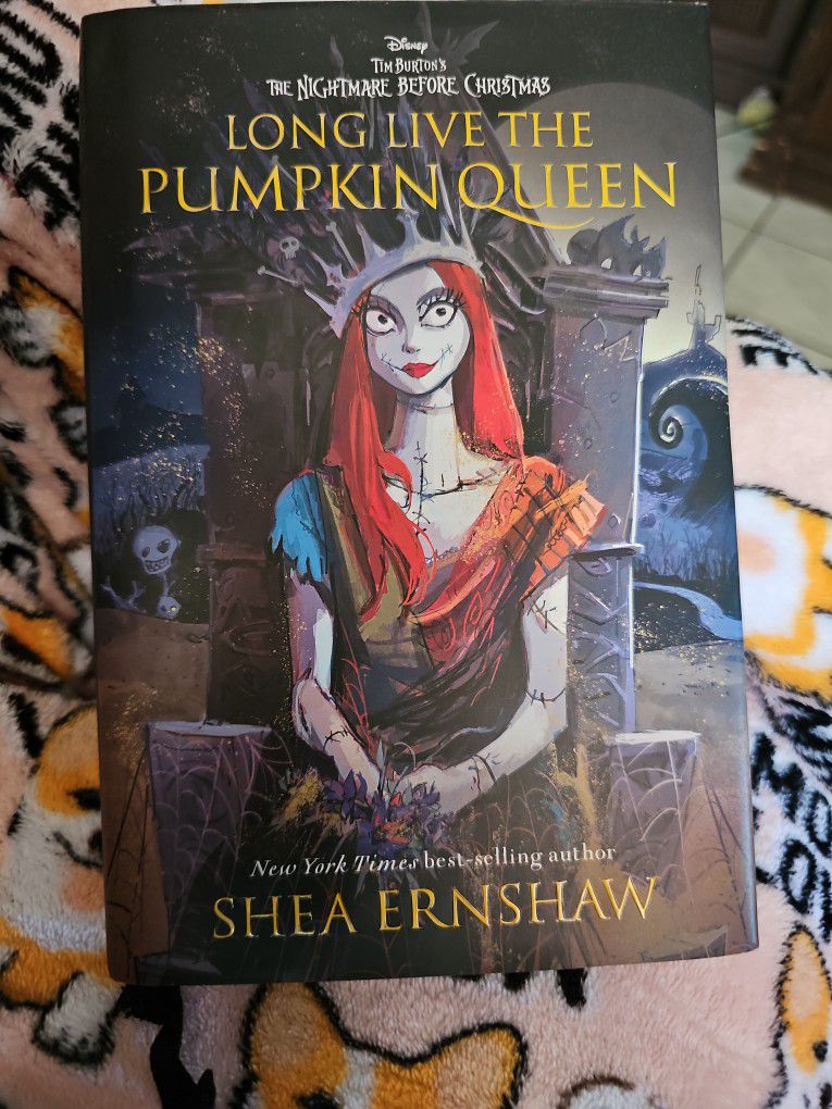 Long Live The Pumpkin Queen Book 