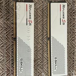 Gskill RipJaws S5 DDR5 32g 6000Mhz