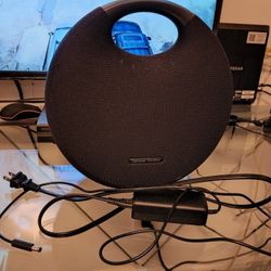 Harman/kardon Bluetooth Speaker 