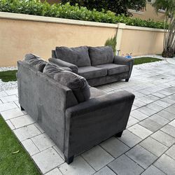 Sofa And Loveseat Gris