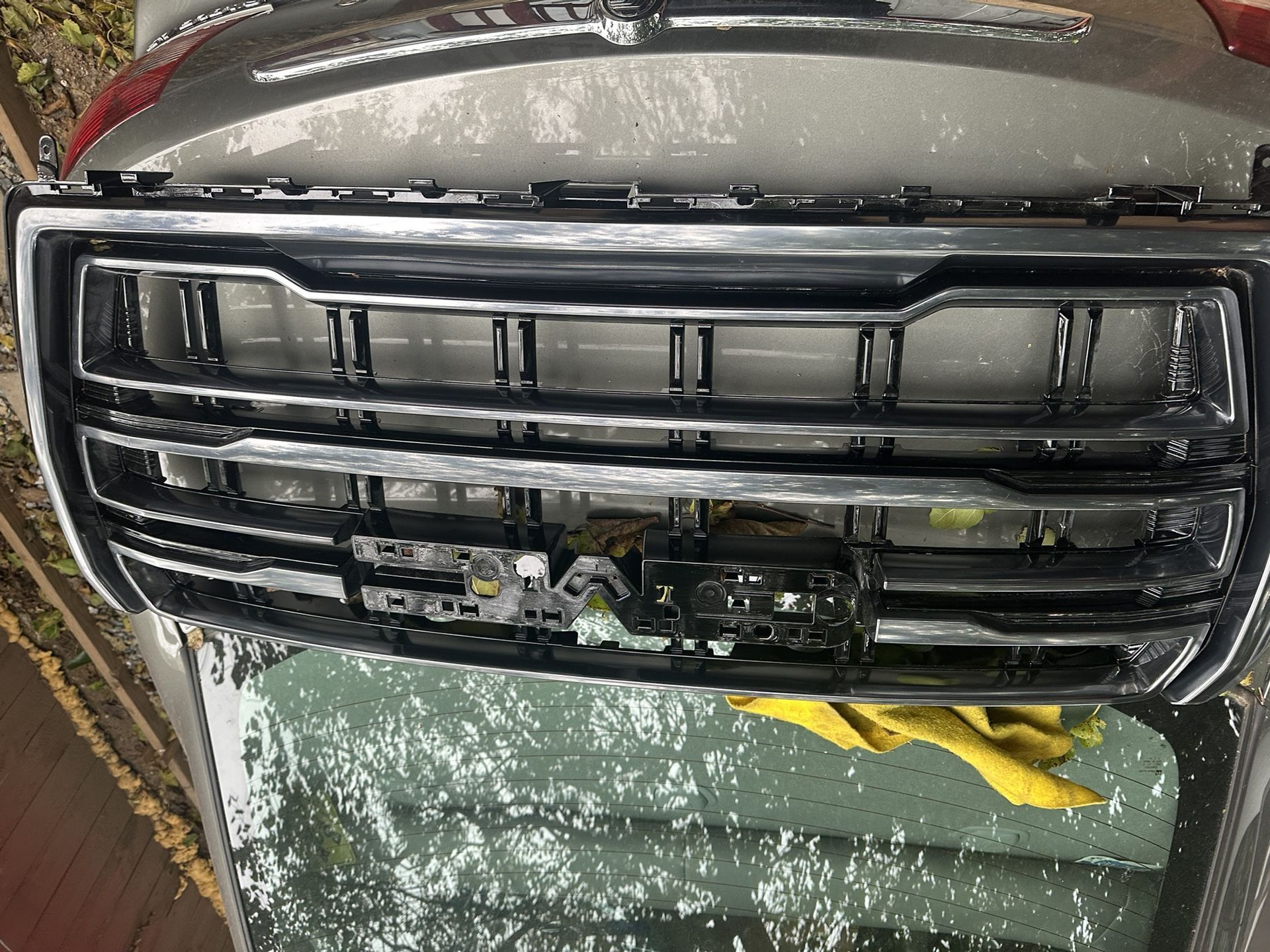 2021 to 2024 gmc Yukon at4 grill assembly OEM