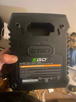 EGO POWER+  CHARGER