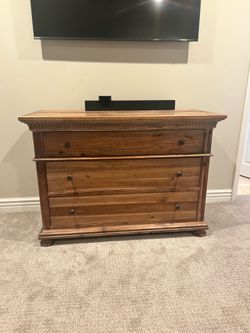 Restoration Hardware RH St James 3 Drawer Dresser