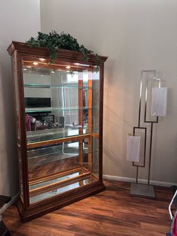 Curio cabinet