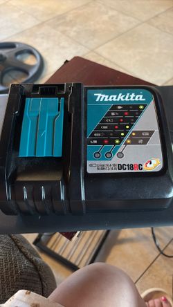 Makita DC18RC Charger