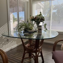 Table and Chair Set 
