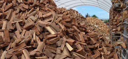 Seasoned firewood 🪵