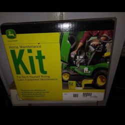 John Deere Maintenance Kit (256)