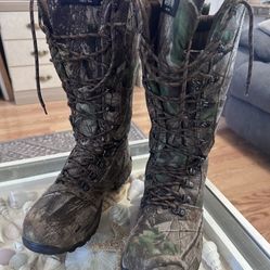 Boots Red Head Camouflage Men’s Size 9