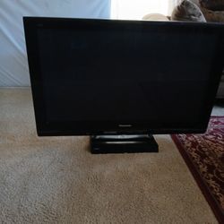 Panasonic Flat Screen Tv