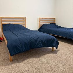 IKEA 2 twin beds + 2 mattresses