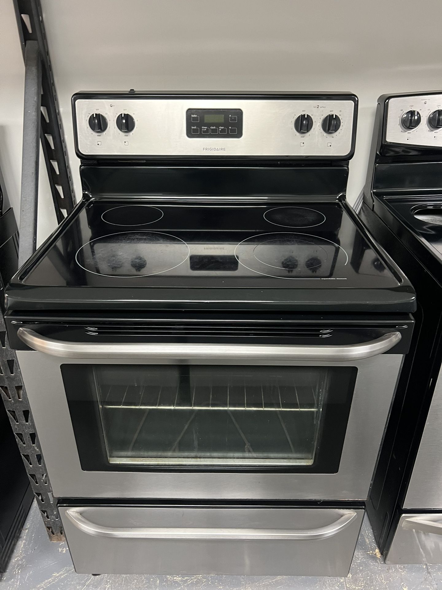 Electric Stove Glass Top 30 “ Wides 