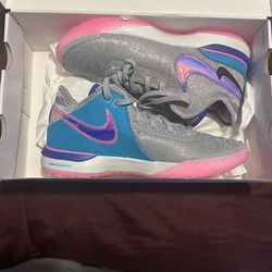 ZOOM LeBron NXXT GEN