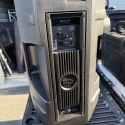 2x PAIR OF RCF Speakers 12in (Mint condition) Long Island 