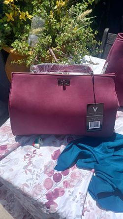 New  Vanessa Williams purse   $40