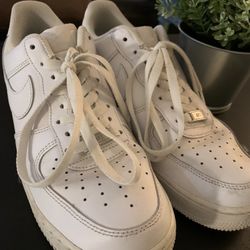 Nike Air Force 1 Shoes