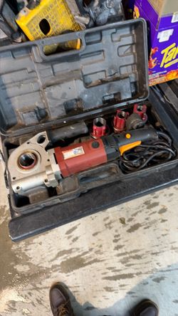 Central Machinery Electric pipe threader