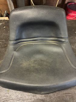 Murray rider seat