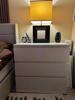 WHITE DRESSERS x2 (DELIVERY AVAILABLE)
