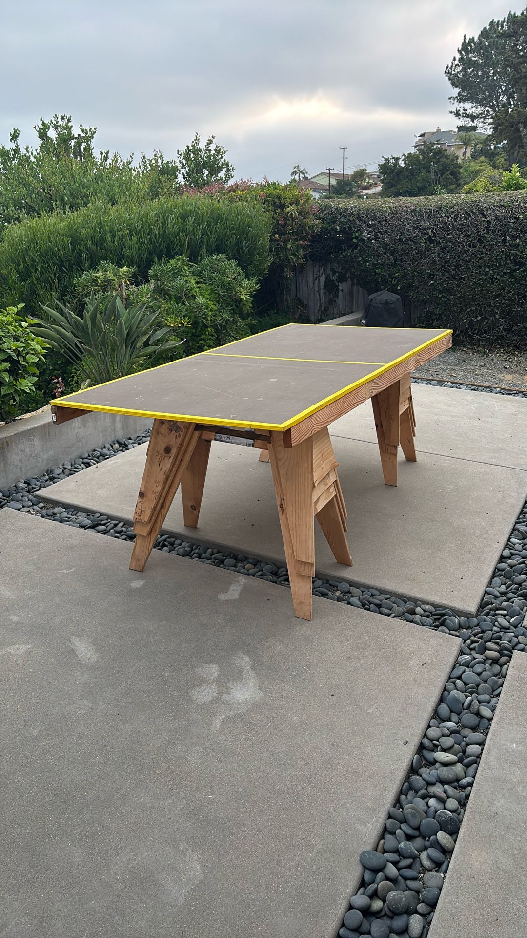 Beer Die Table