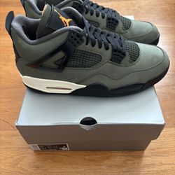 Sz. 12, 13, 14, 15 Jordan 4 Undefeated New Price Varies Depending on Size