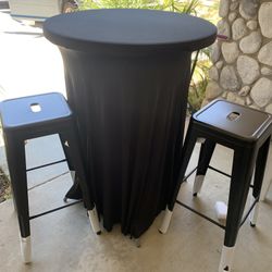 Cocktail Tables And Stools 
