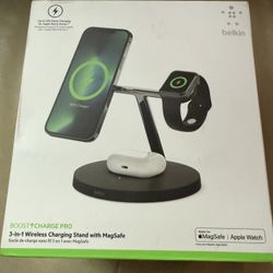 Belkin BOOST↑CHARGE PRO 3-in-1 Wireless Charging Stand with MagSafe – Brand New