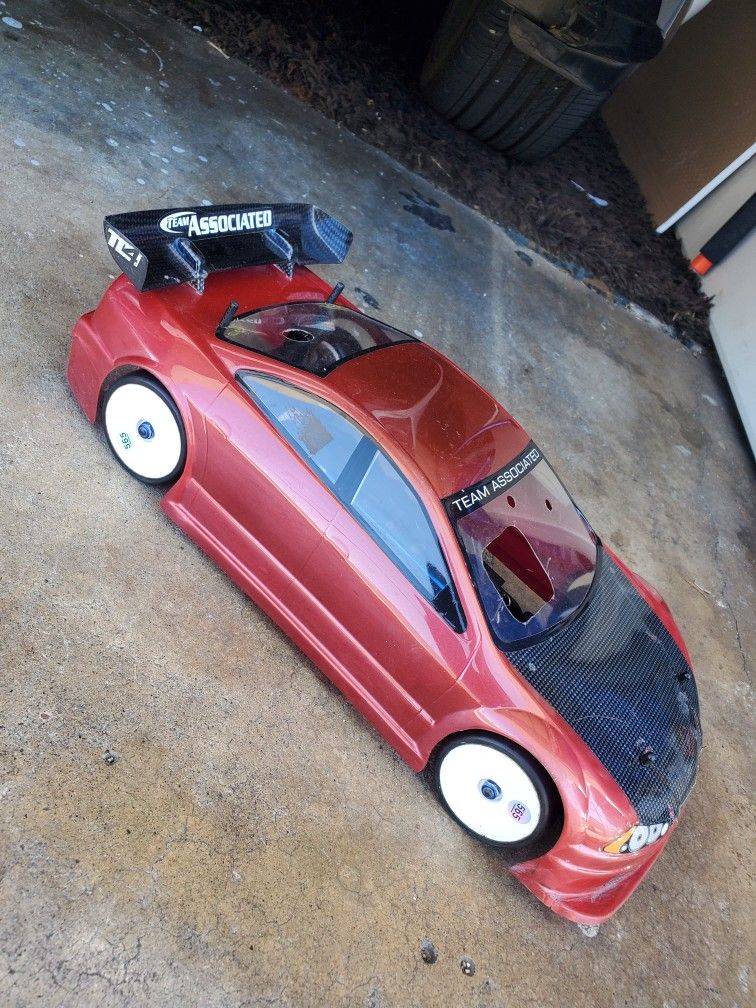 Team Associated TC4 RC Car Roller for Sale in Huntington Beach, CA