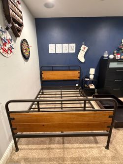 Full Size Wood & Metal Platform Bed Frame – Industrial Style – Great Condition